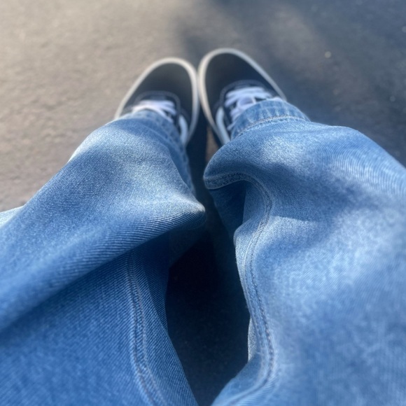 Old Navy High Rise Stright Jeans - Picture 6 of 6